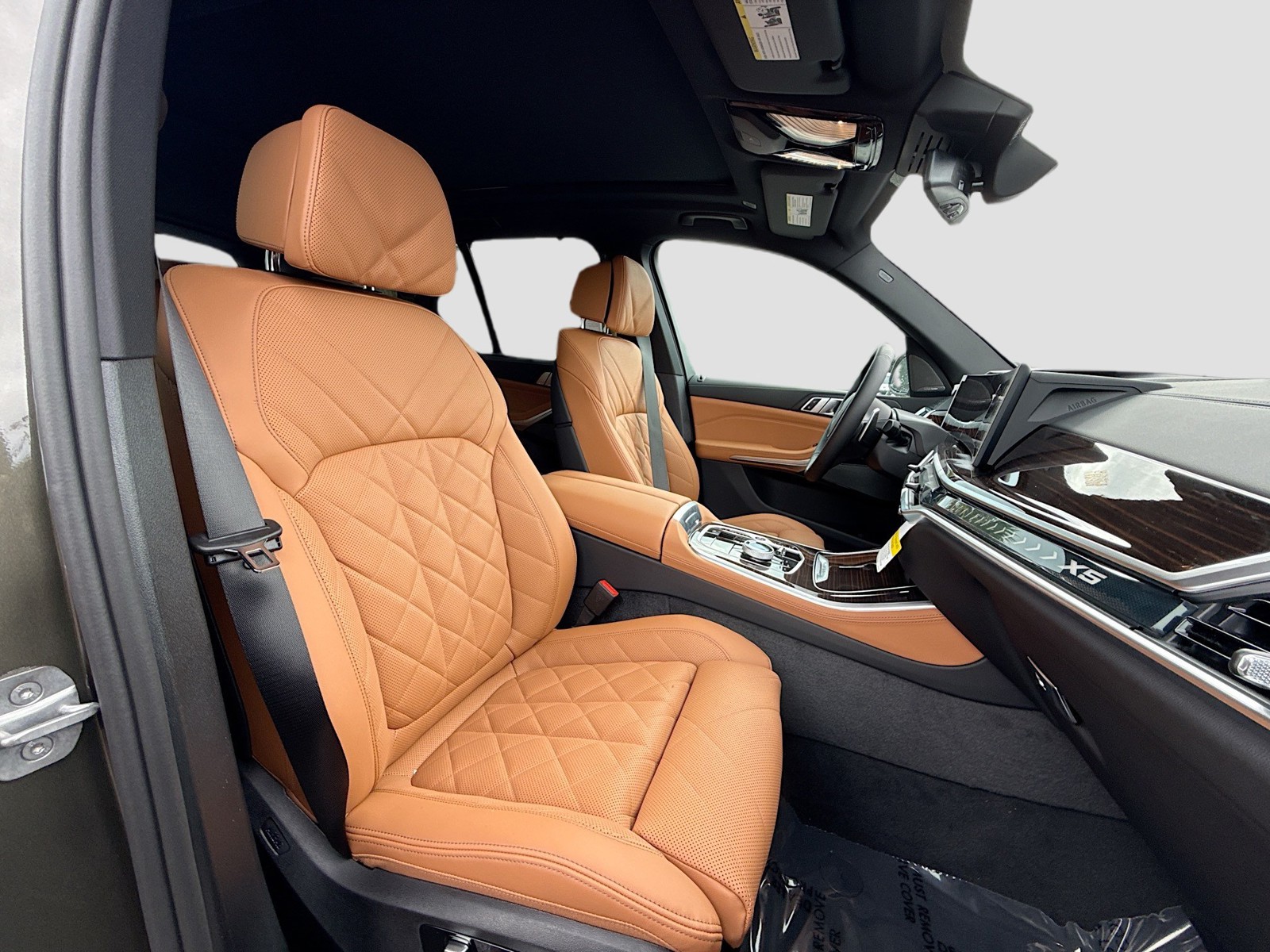 New 2026 Manhattan Green Metallic BMW xDrive40i image 16