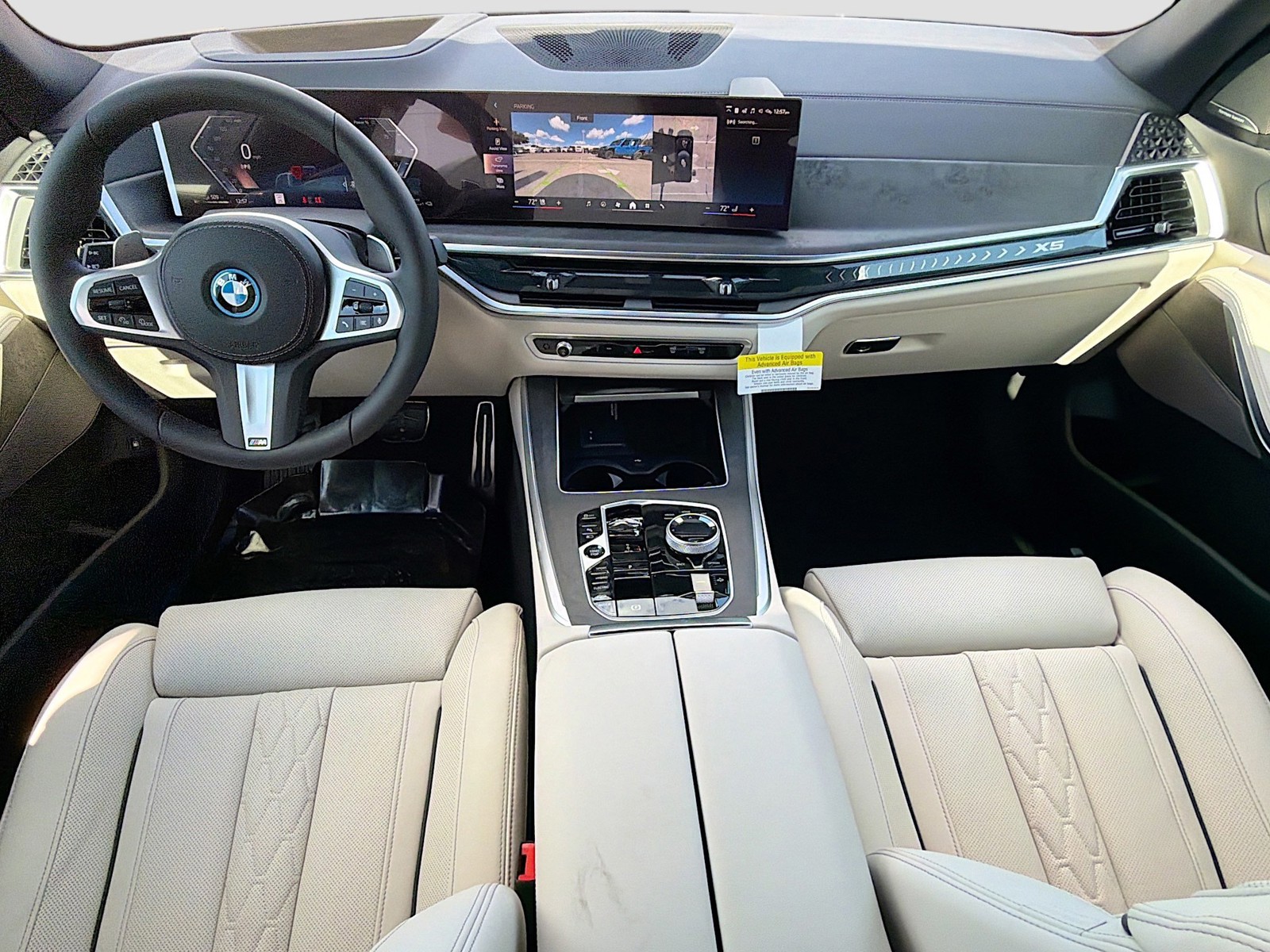 New 2026 Carbon Black Metallic BMW xDrive50e image 16
