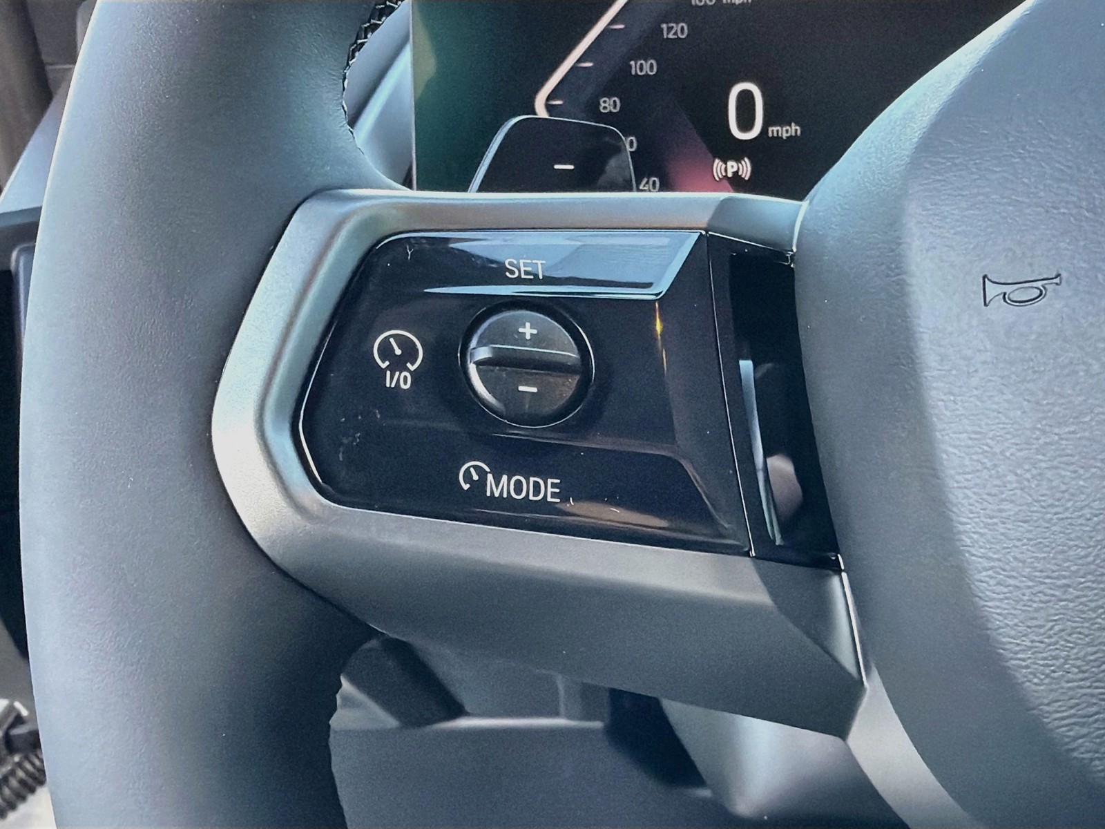New 2026 Alpine White BMW 30 xDrive image 37