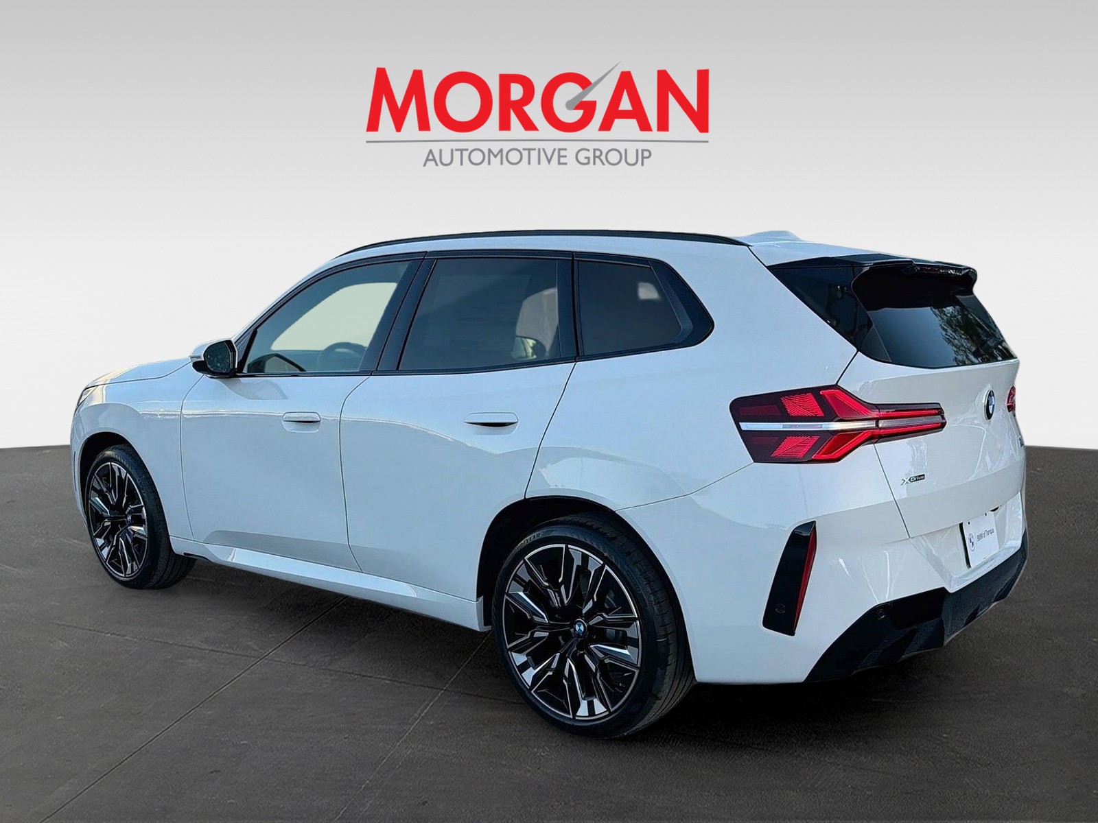New 2026 Alpine White BMW 30 xDrive image 5