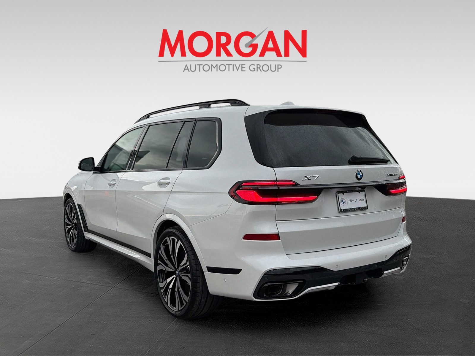 New 2027 Mineral White Metallic BMW xDrive40i image 5