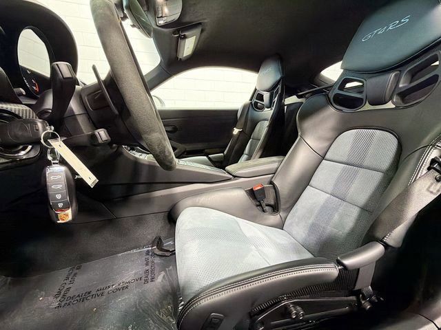 Used 2025 GT Silver Metallic Porsche GT4 RS image 5