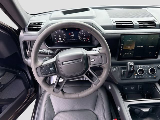 Used 2023 Carpathian Gray Premium Metallic Land Rover Carpathian Edition image 17