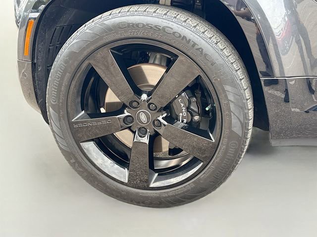 Used 2023 Carpathian Gray Premium Metallic Land Rover Carpathian Edition image 42
