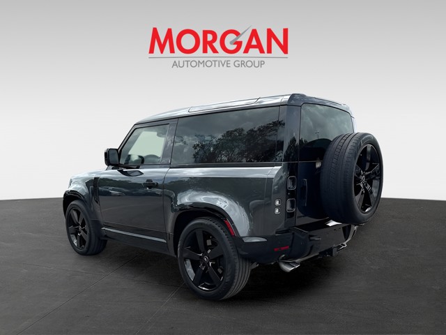 Used 2023 Carpathian Gray Premium Metallic Land Rover Carpathian Edition image 5