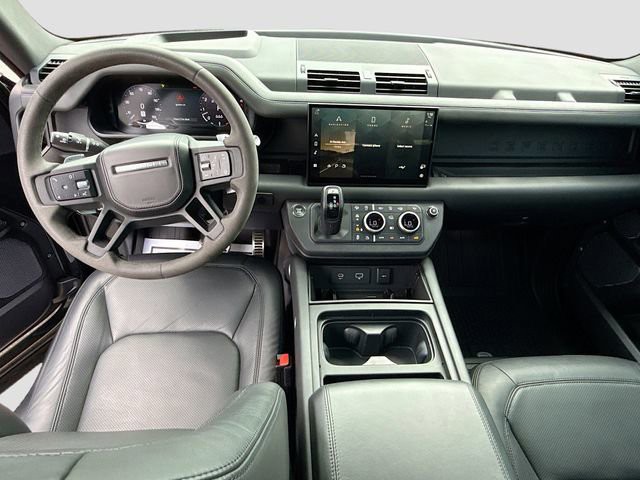 Used 2023 Carpathian Gray Premium Metallic Land Rover Carpathian Edition image 16