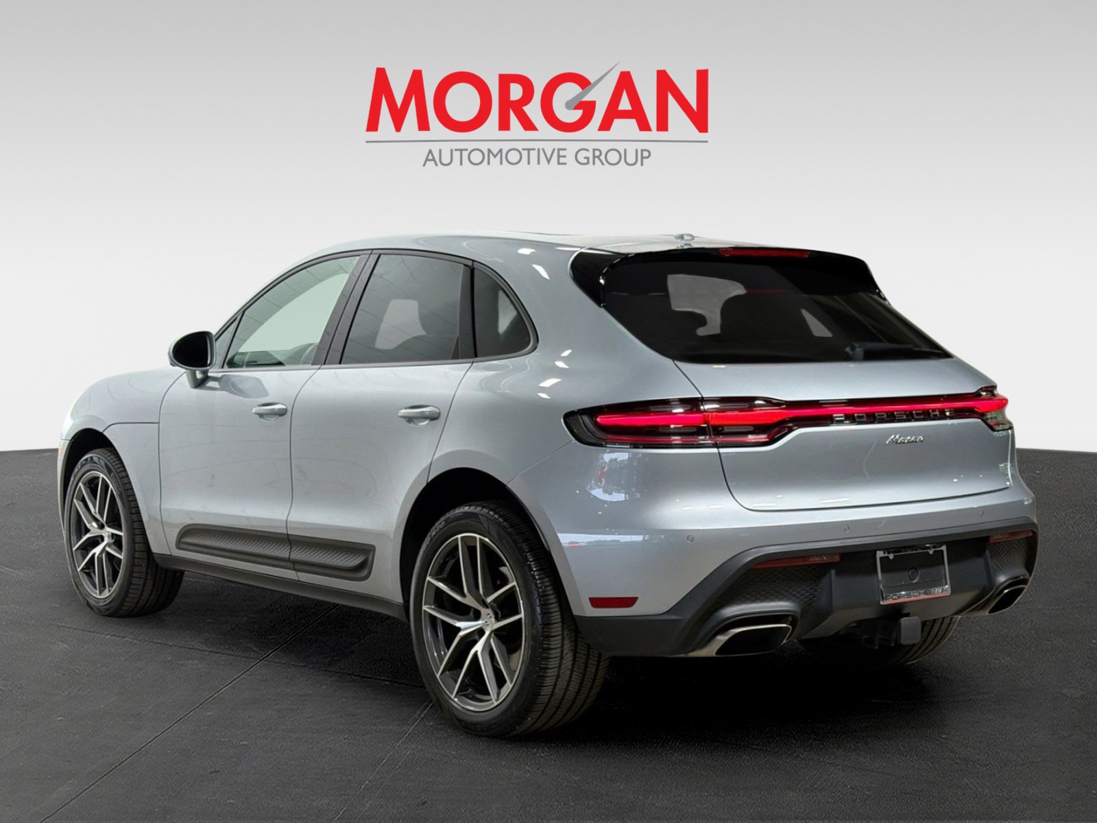 Certified Used 2023 Dolomite Silver Metallic Porsche  image 3