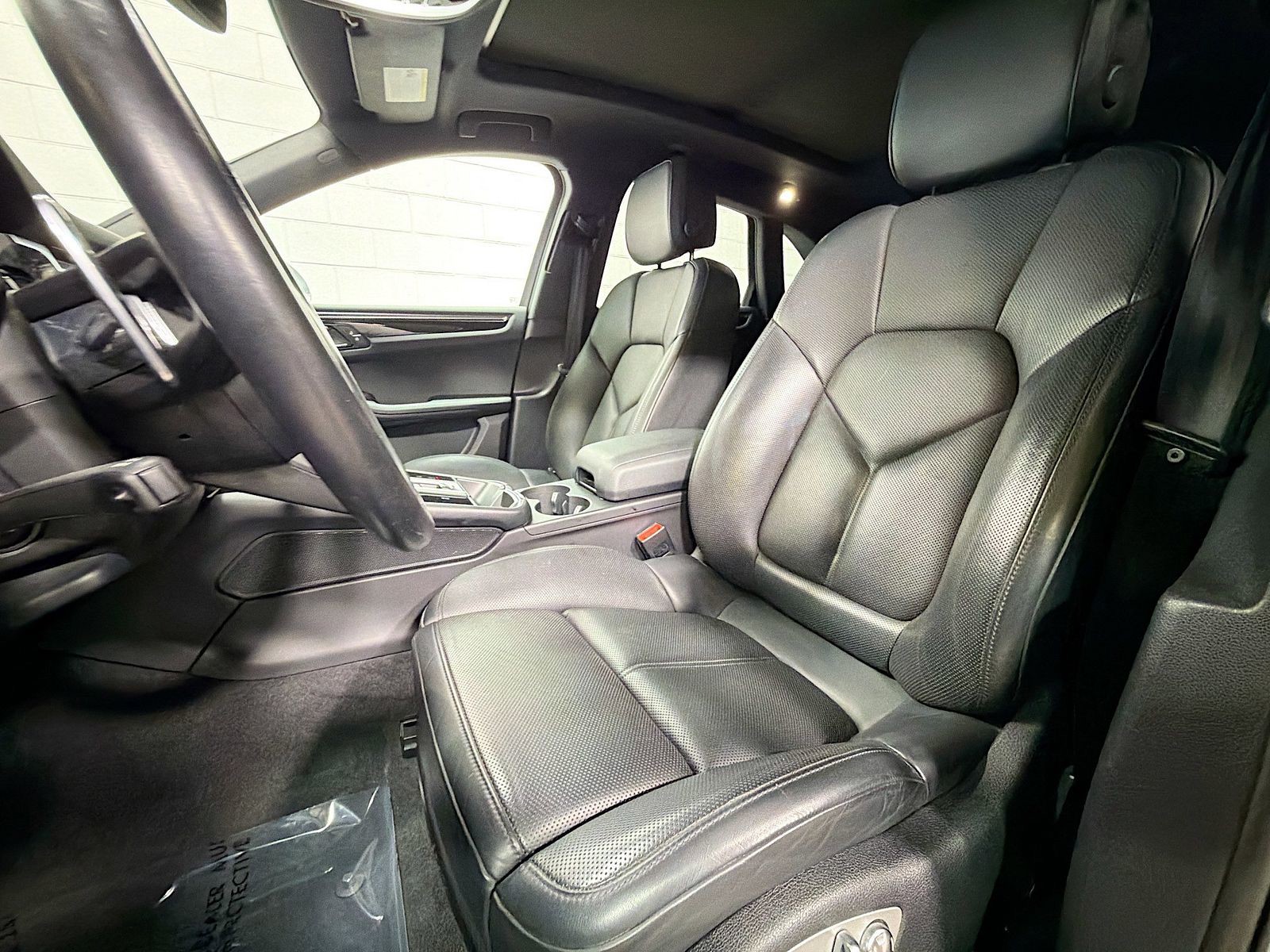 Certified Used 2023 Dolomite Silver Metallic Porsche  image 5