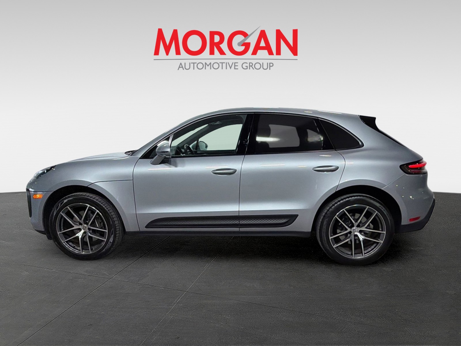 Certified Used 2023 Dolomite Silver Metallic Porsche  image 2