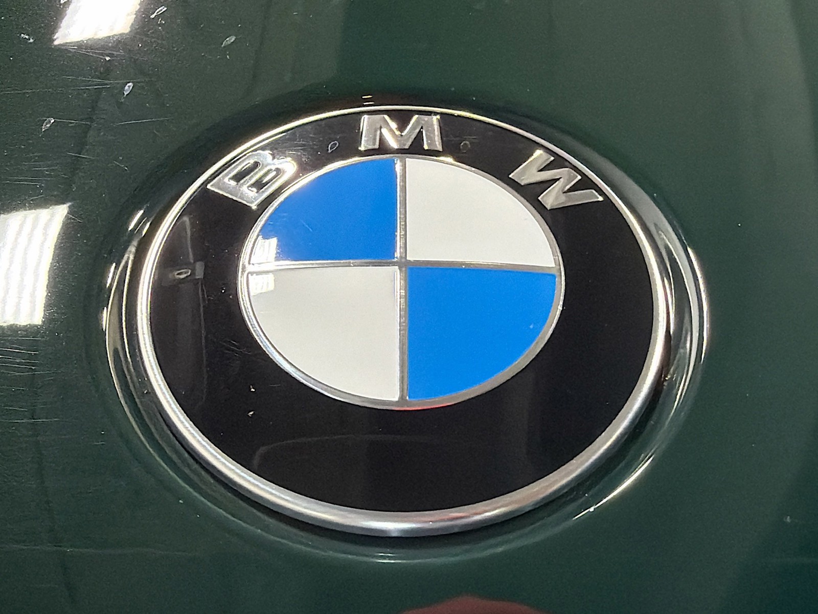 Used 2024 British Racing Green BMW M60i image 12