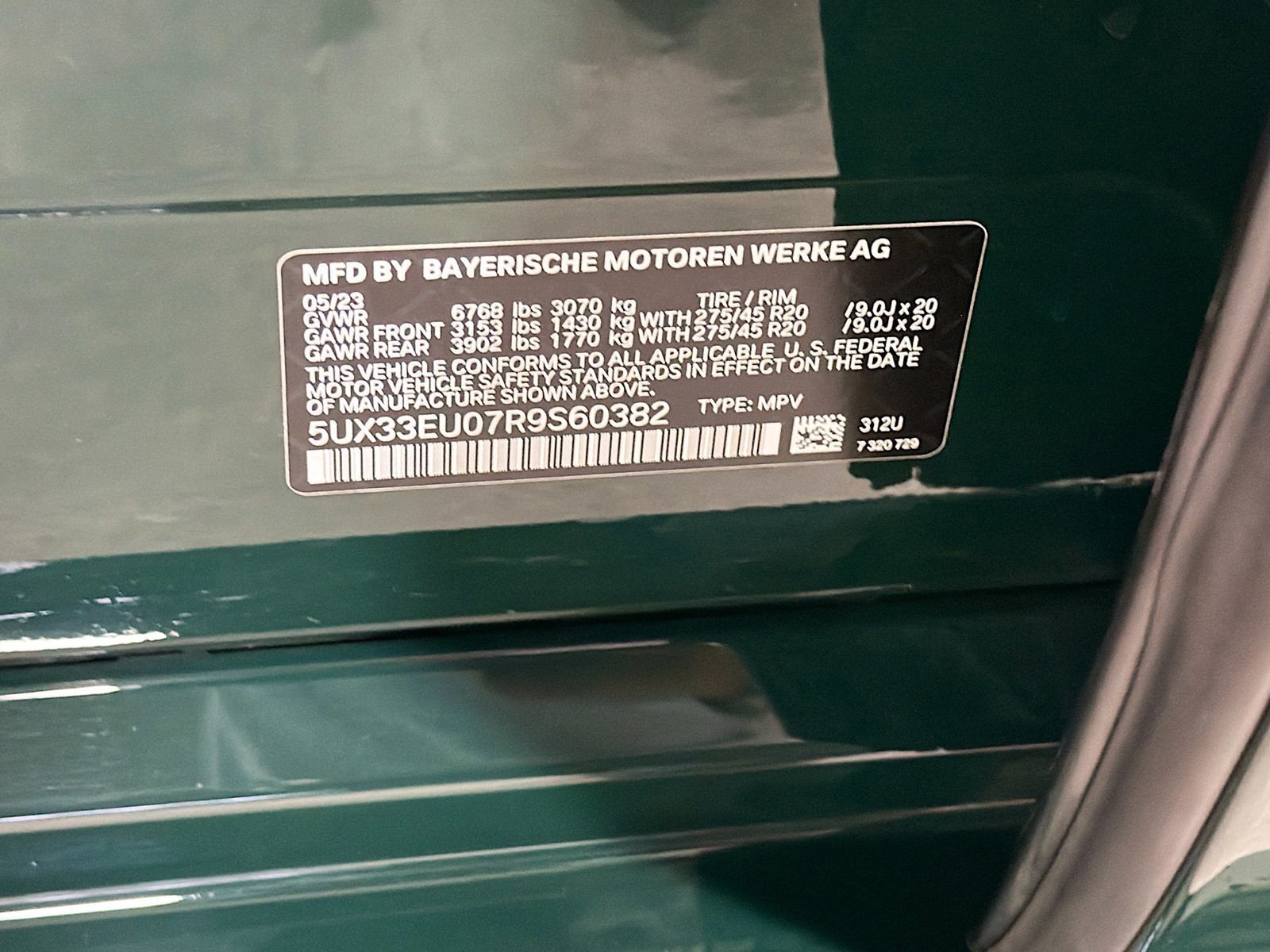 Used 2024 British Racing Green BMW M60i image 43