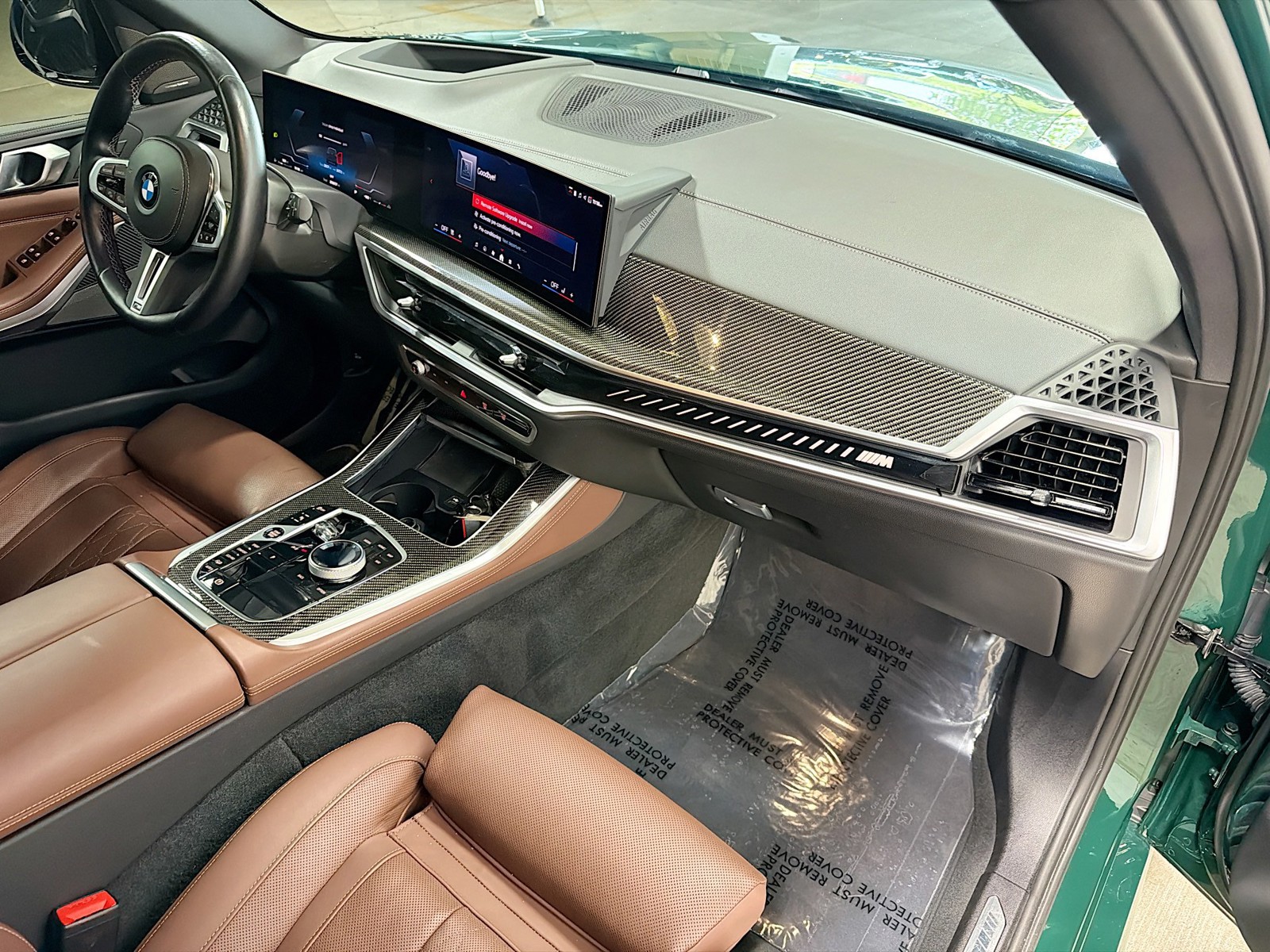 Used 2024 British Racing Green BMW M60i image 15