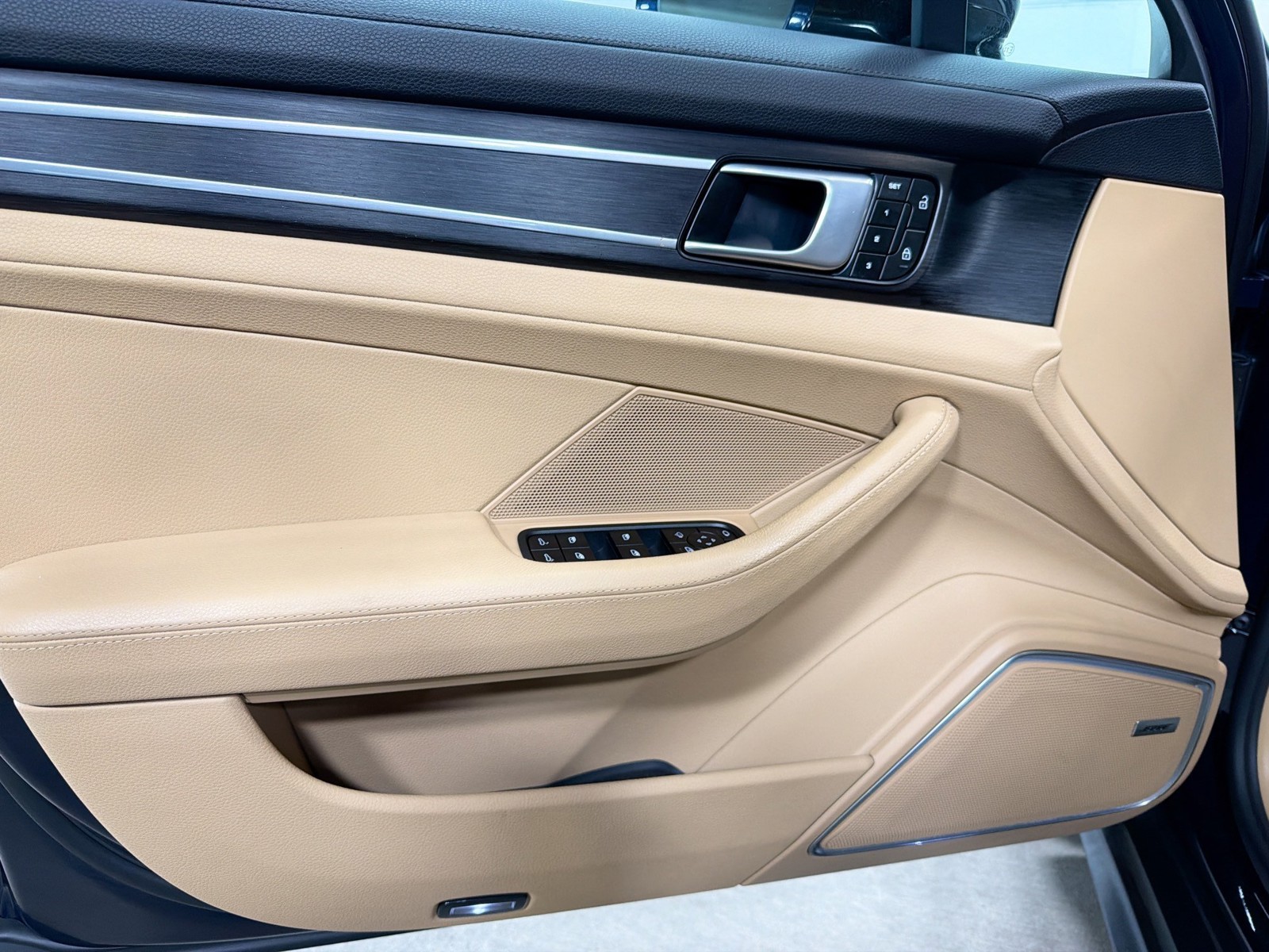 Certified Used 2023 Night Blue Metallic Porsche Platinum Edition image 22