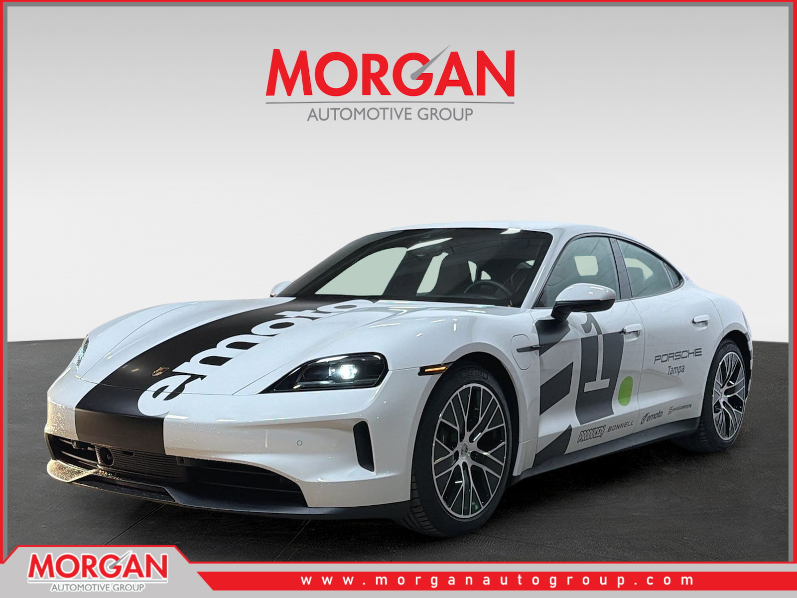 2025 Porsche Taycan 