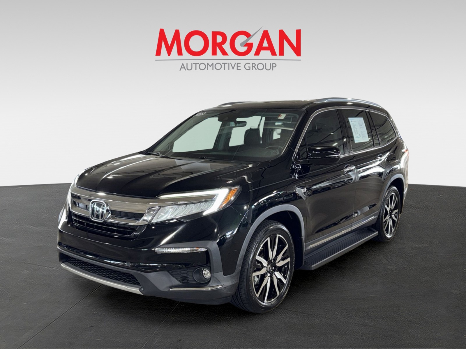 Used 2022 Black Honda Touring image 4