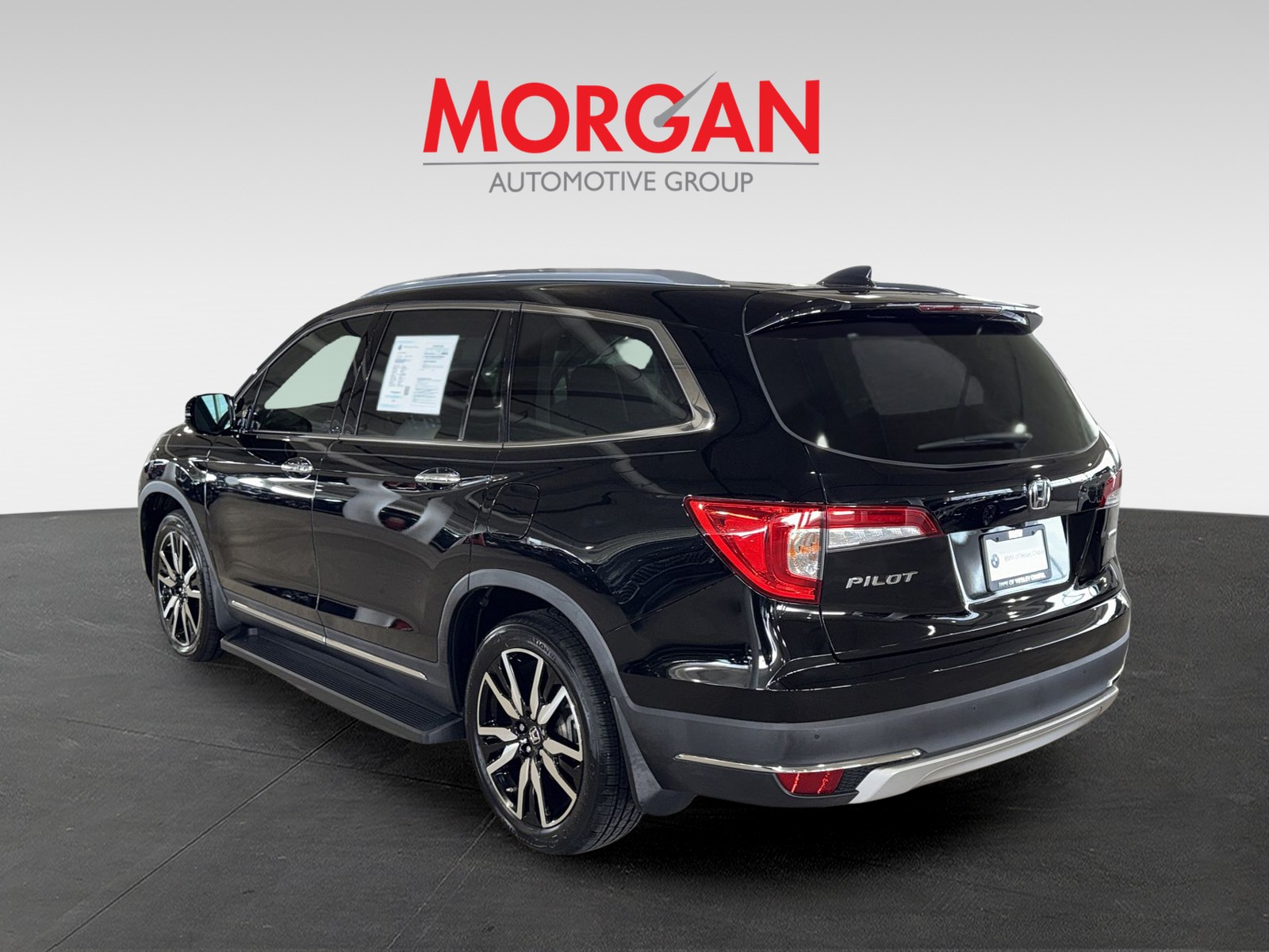 Used 2022 Black Honda Touring image 6