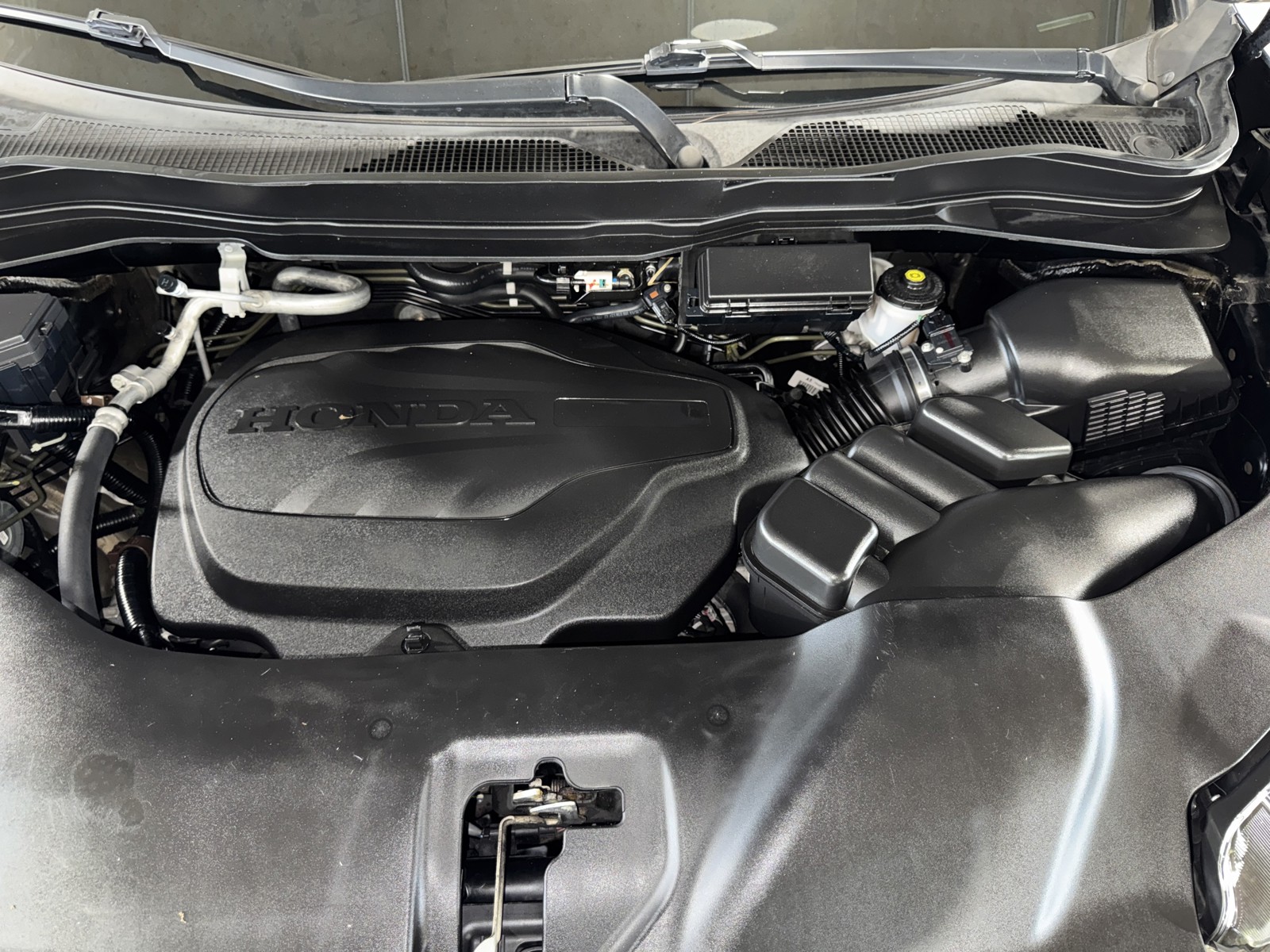 Used 2022 Black Honda Touring image 36