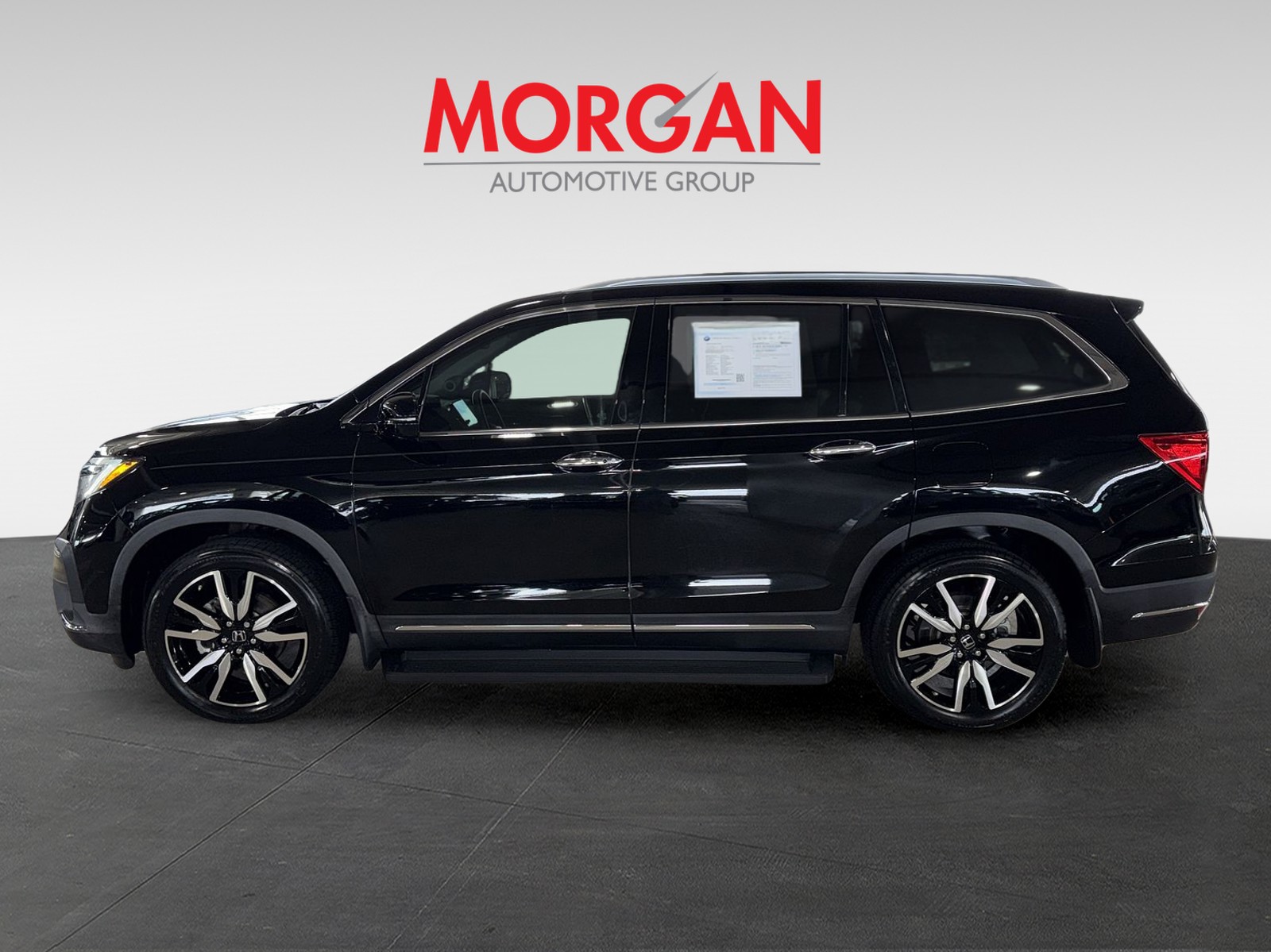 Used 2022 Black Honda Touring image 5
