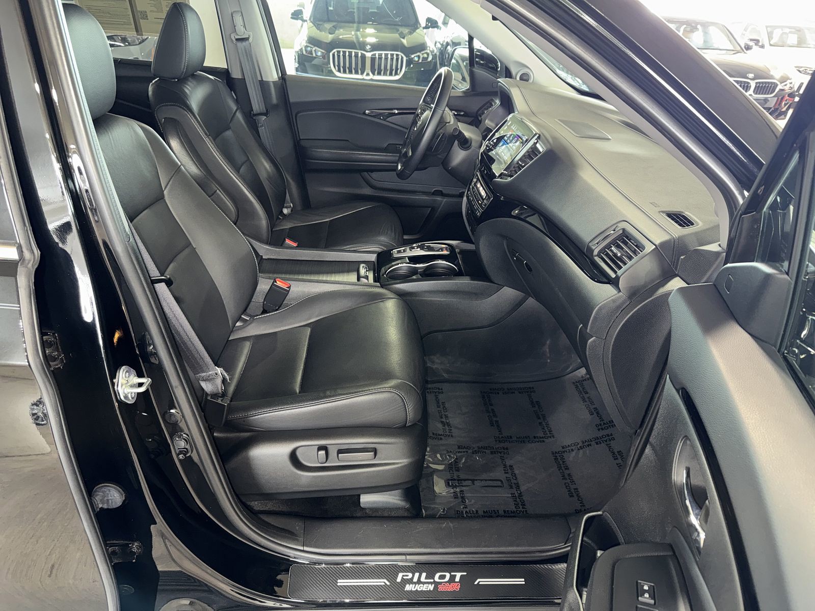 Used 2022 Black Honda Touring image 10