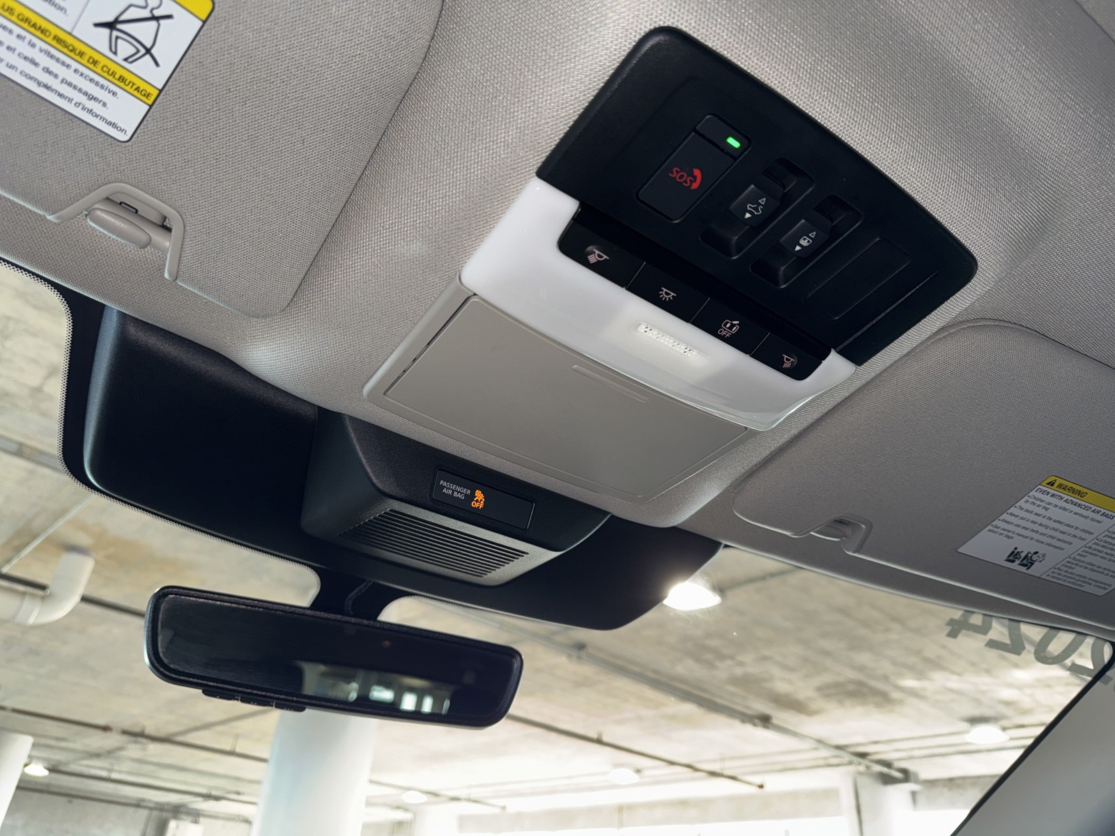 Used 2024 Black Nissan Platinum image 34