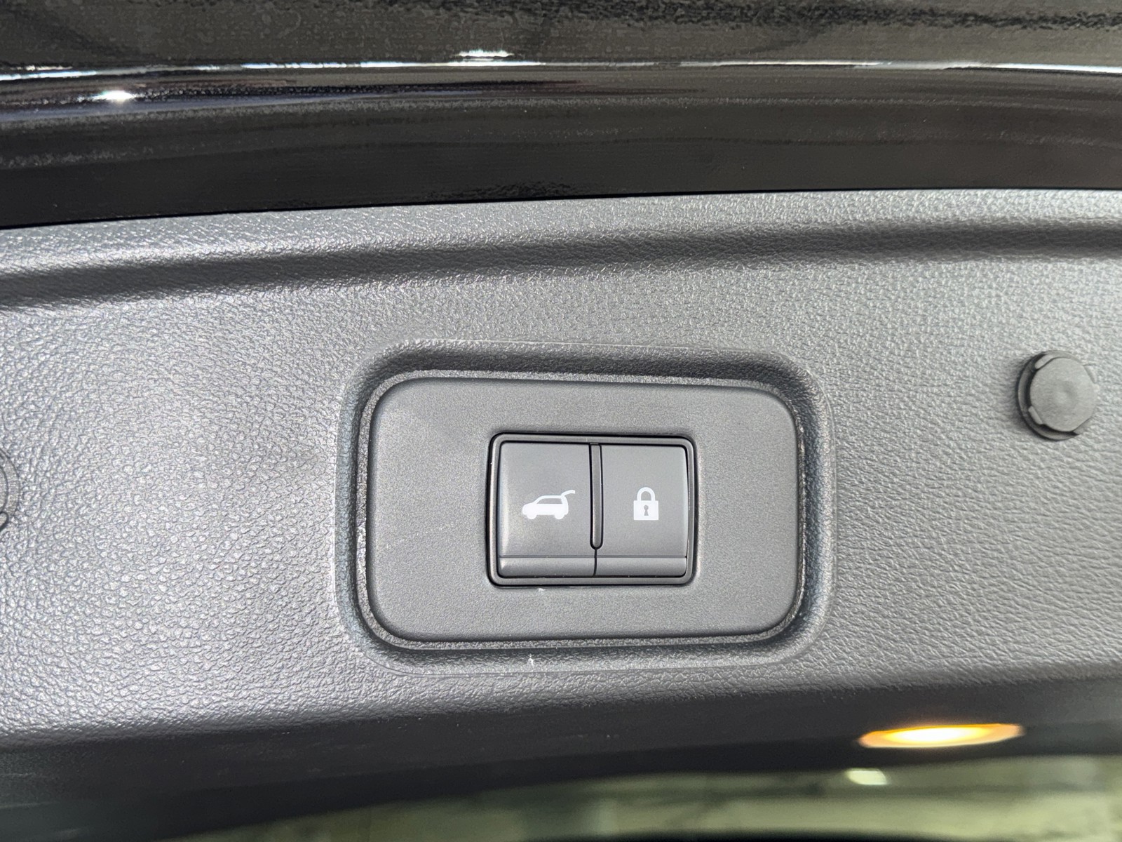 Used 2024 Black Nissan Platinum image 20