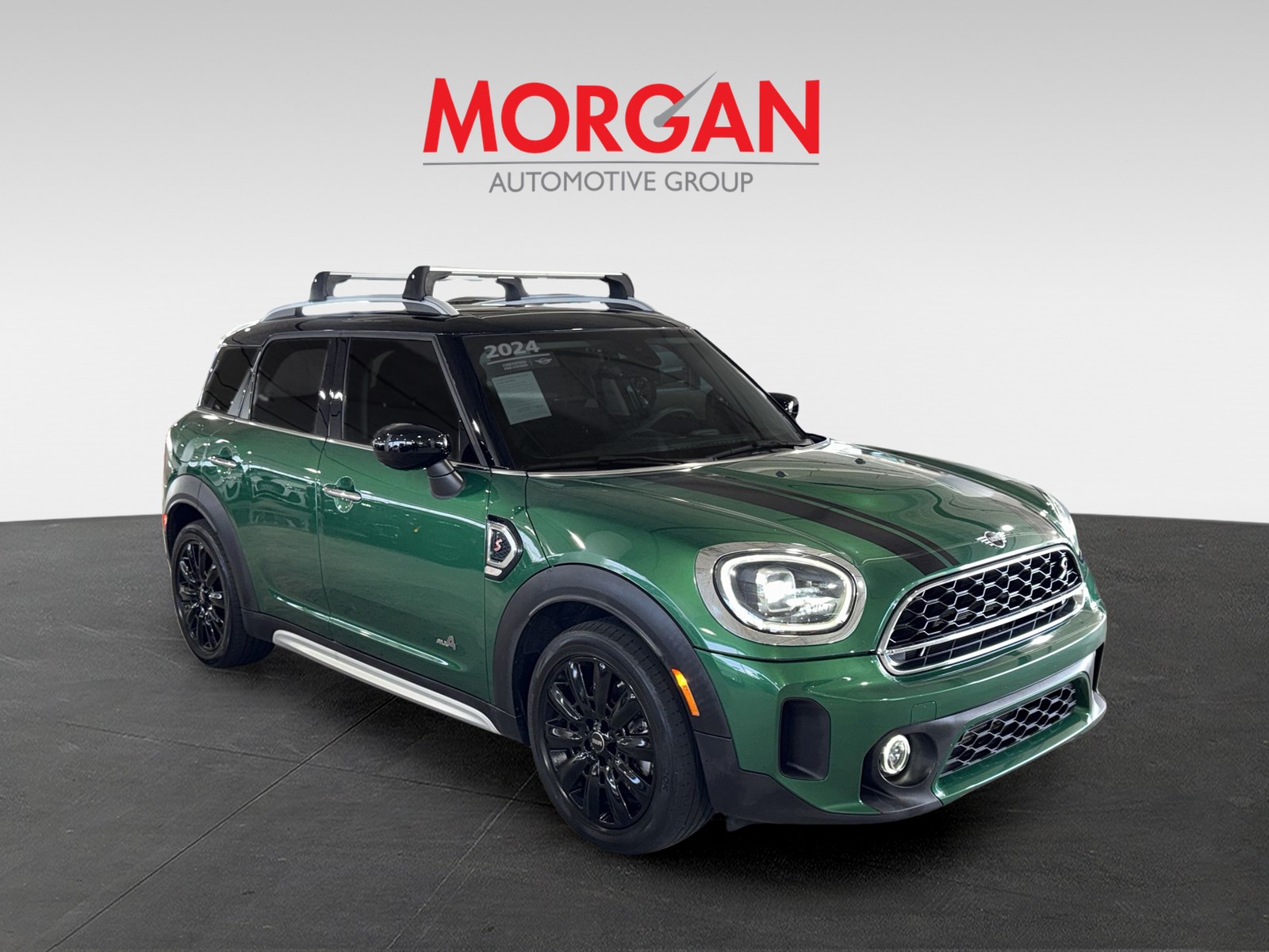 Certified Used 2024 Green MINI Signature image 2