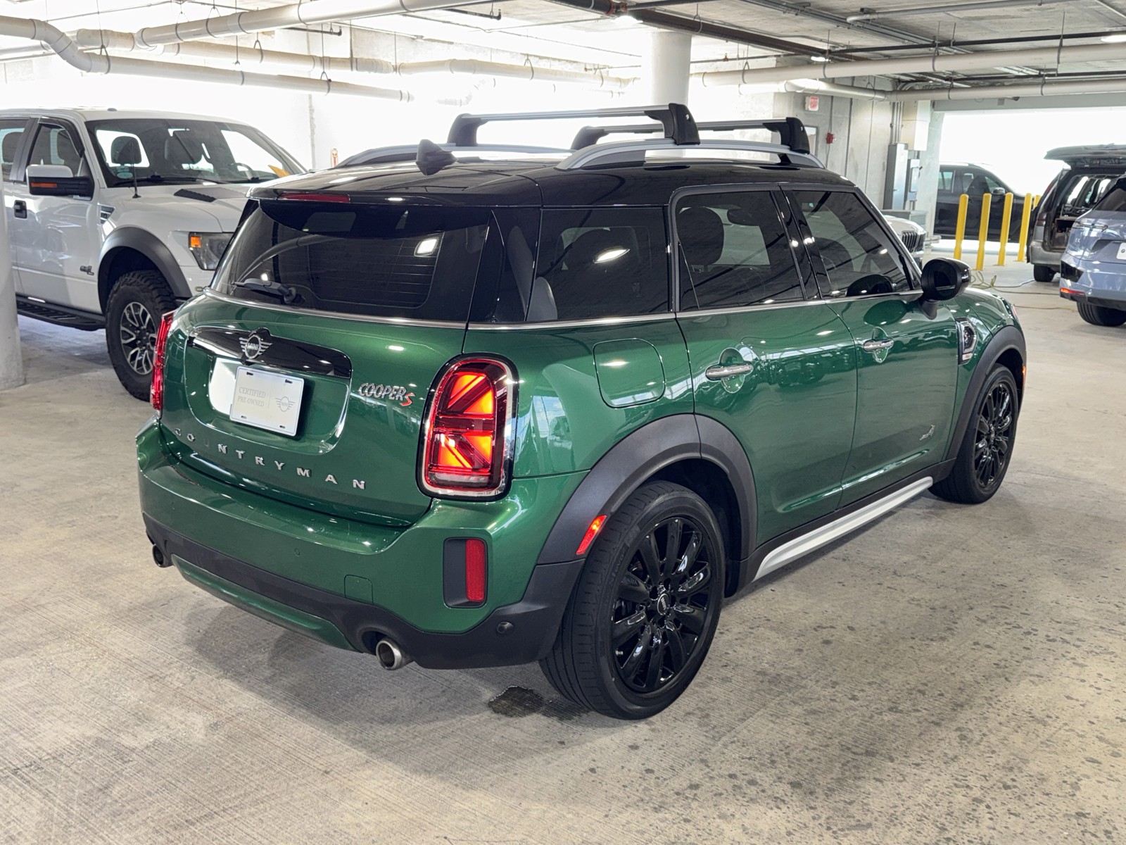 Certified Used 2024 Green MINI Signature image 16