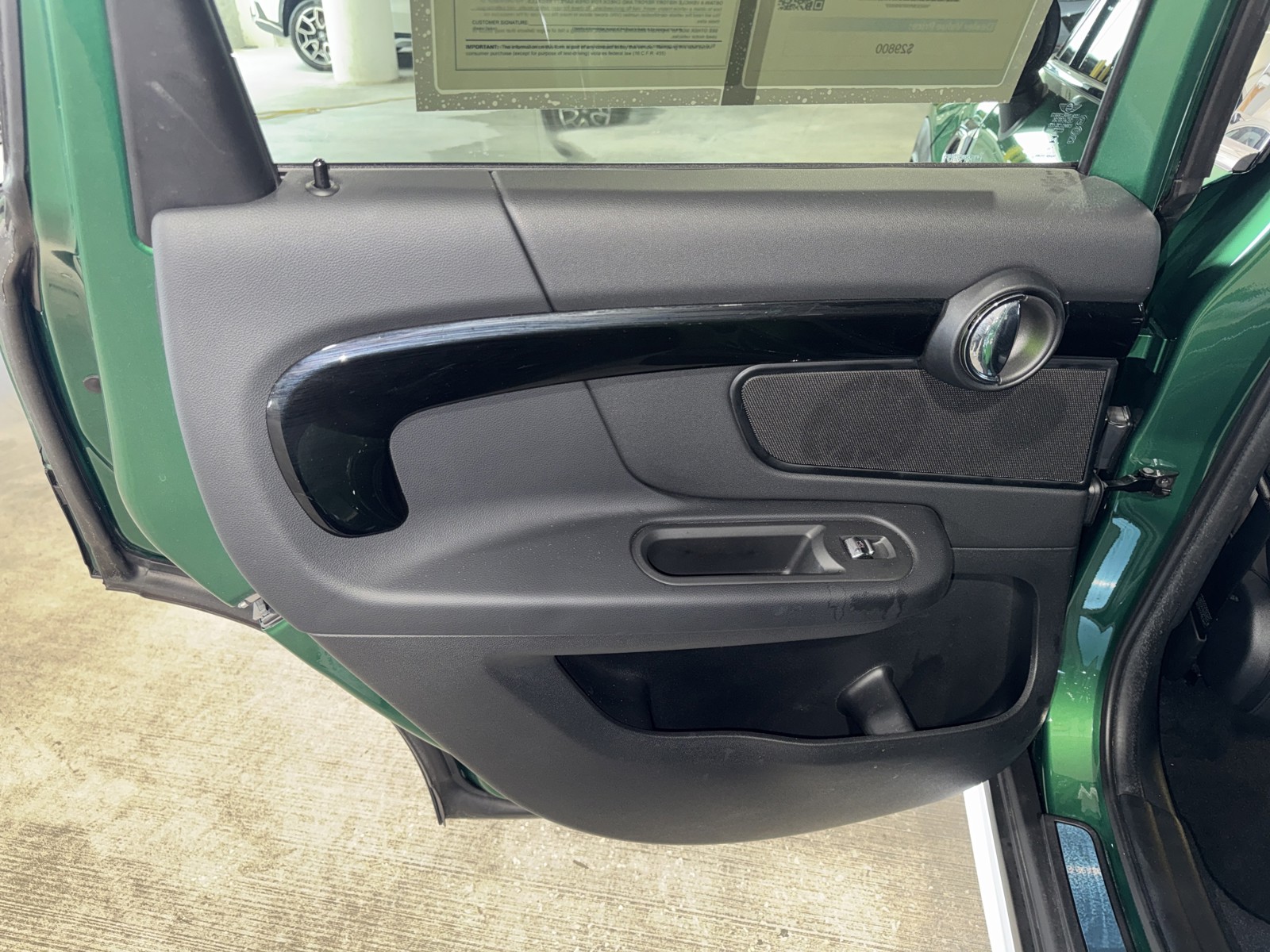 Certified Used 2024 Green MINI Signature image 20