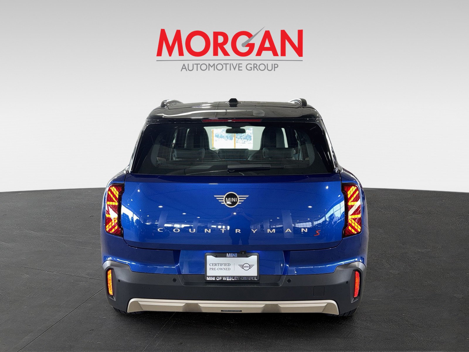 Certified Used 2025 Blue MINI Signature Plus image 7