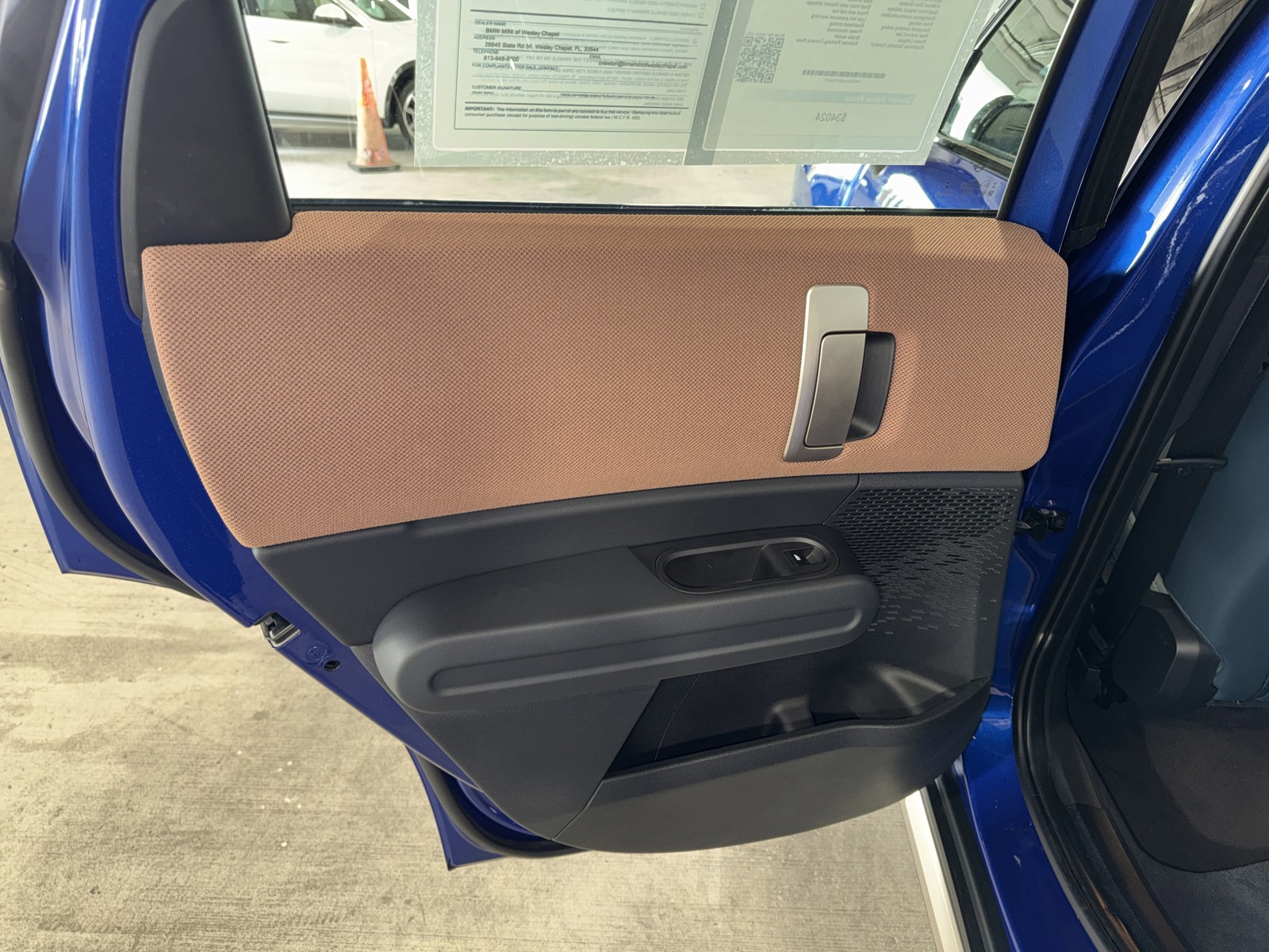 Certified Used 2025 Blue MINI Signature Plus image 16