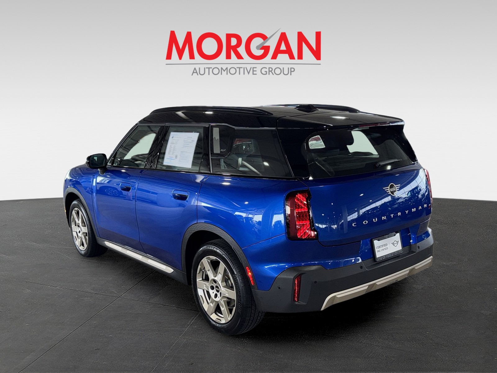 Certified Used 2025 Blue MINI Signature Plus image 6