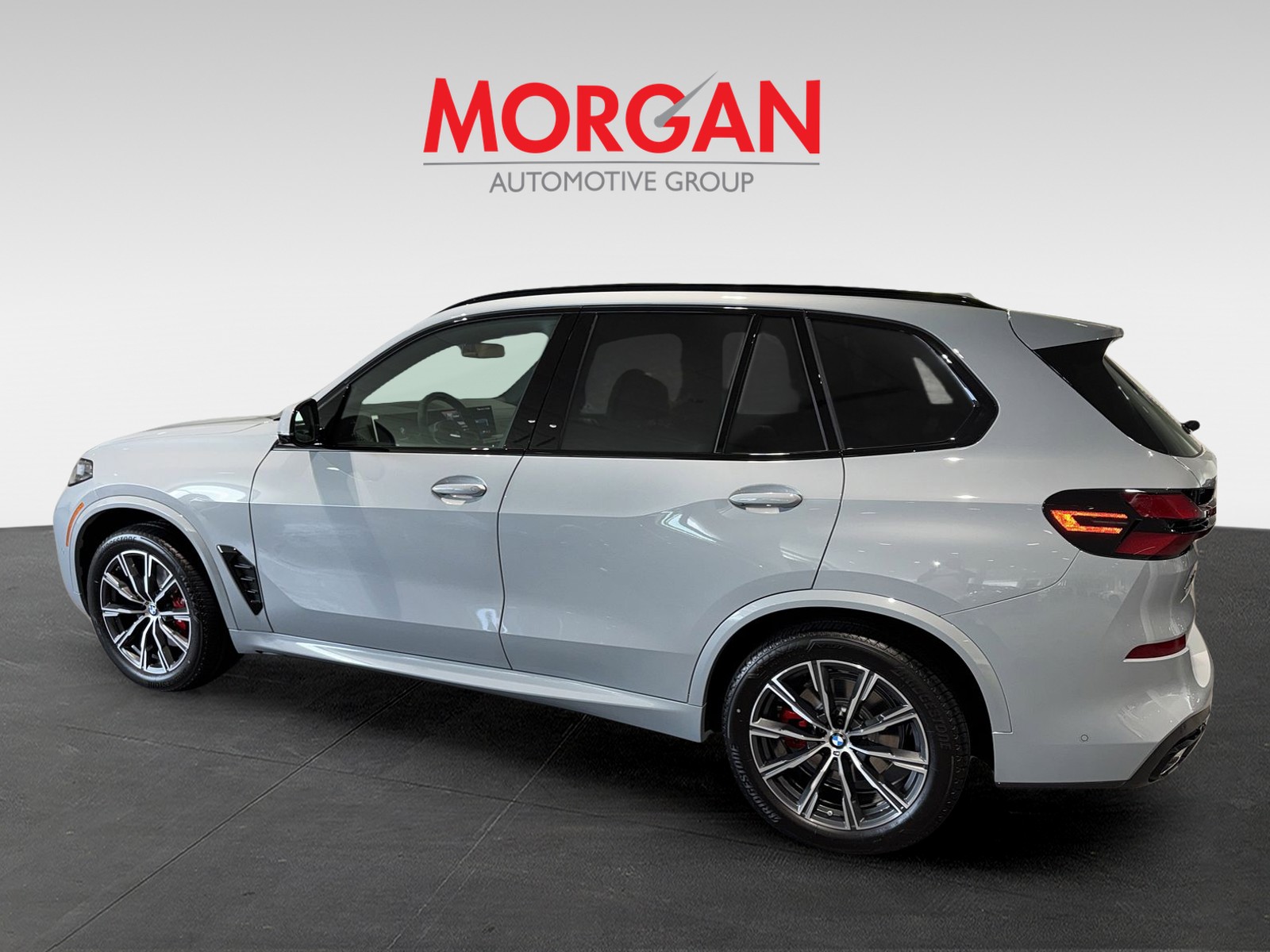 New 2026 Gray BMW sDrive40i image 4