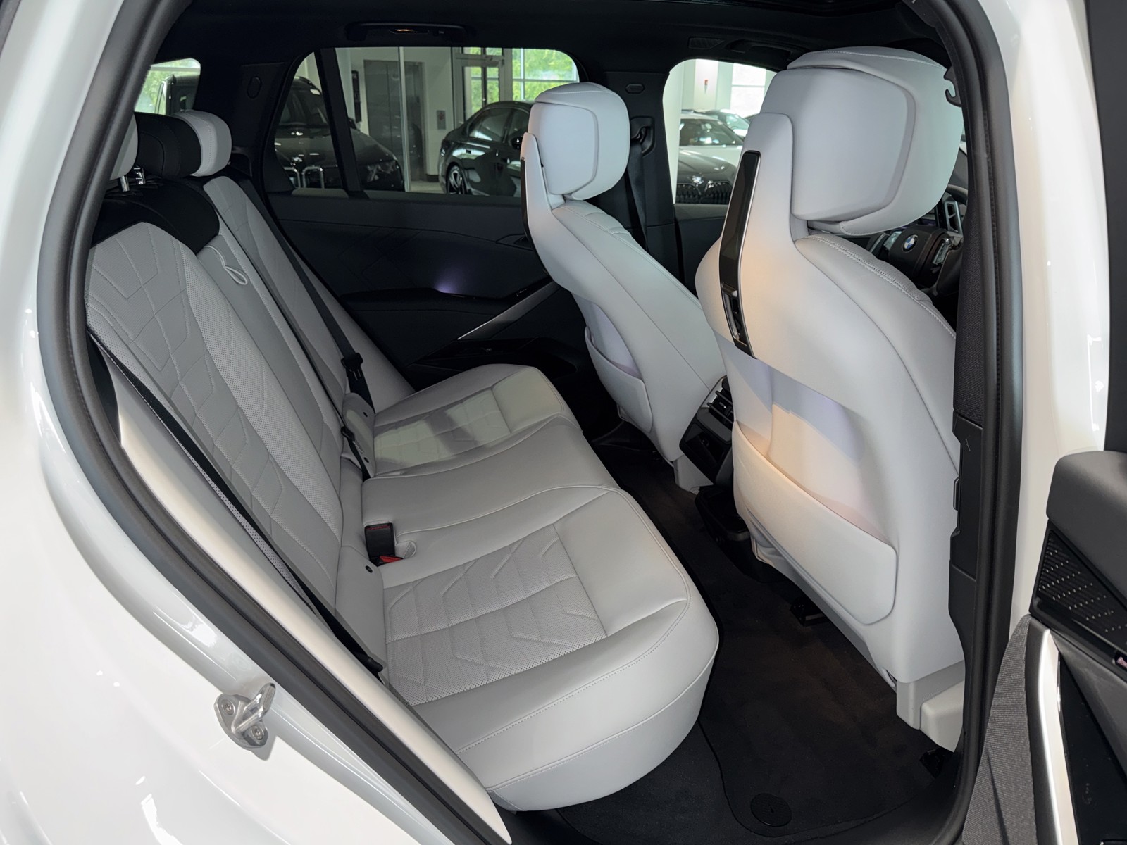 New 2027 White BMW  image 11