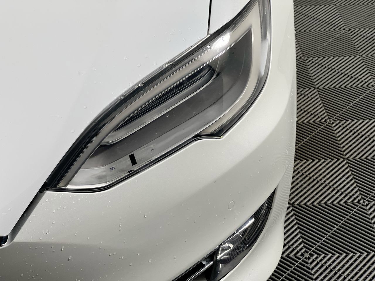 Used 2021 Pearl White Multi-Coat Tesla Long Range image 9