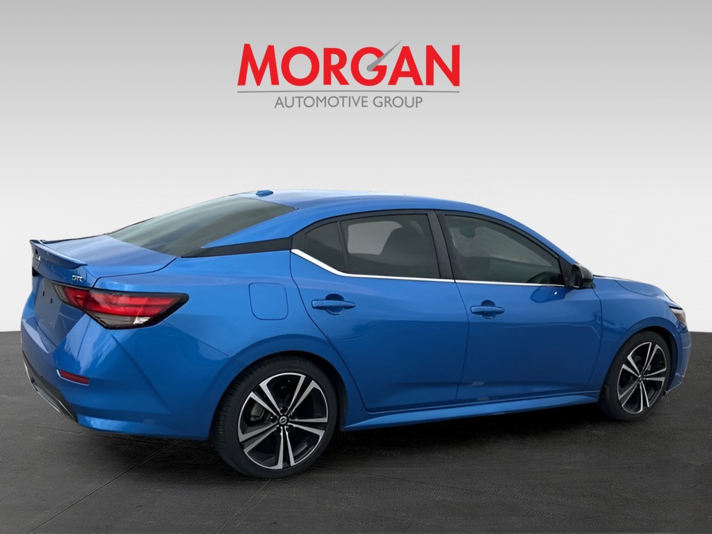 Used 2022 Electric Blue Metallic Nissan SR image 5