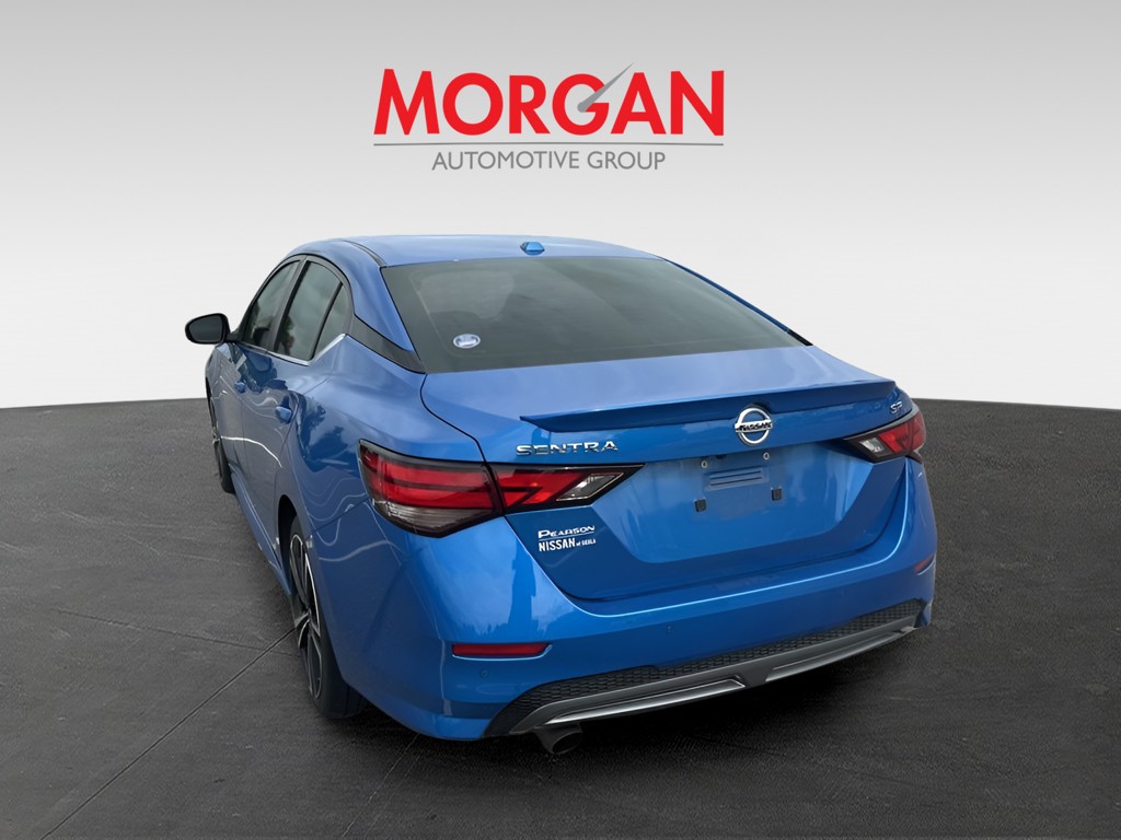 Used 2022 Electric Blue Metallic Nissan SR image 8