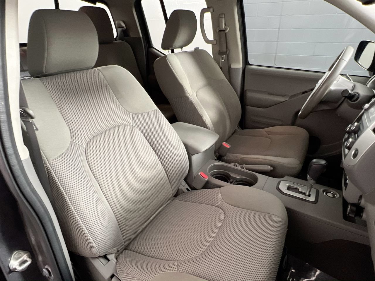 Used 2021 Gun Metallic Nissan SV image 27