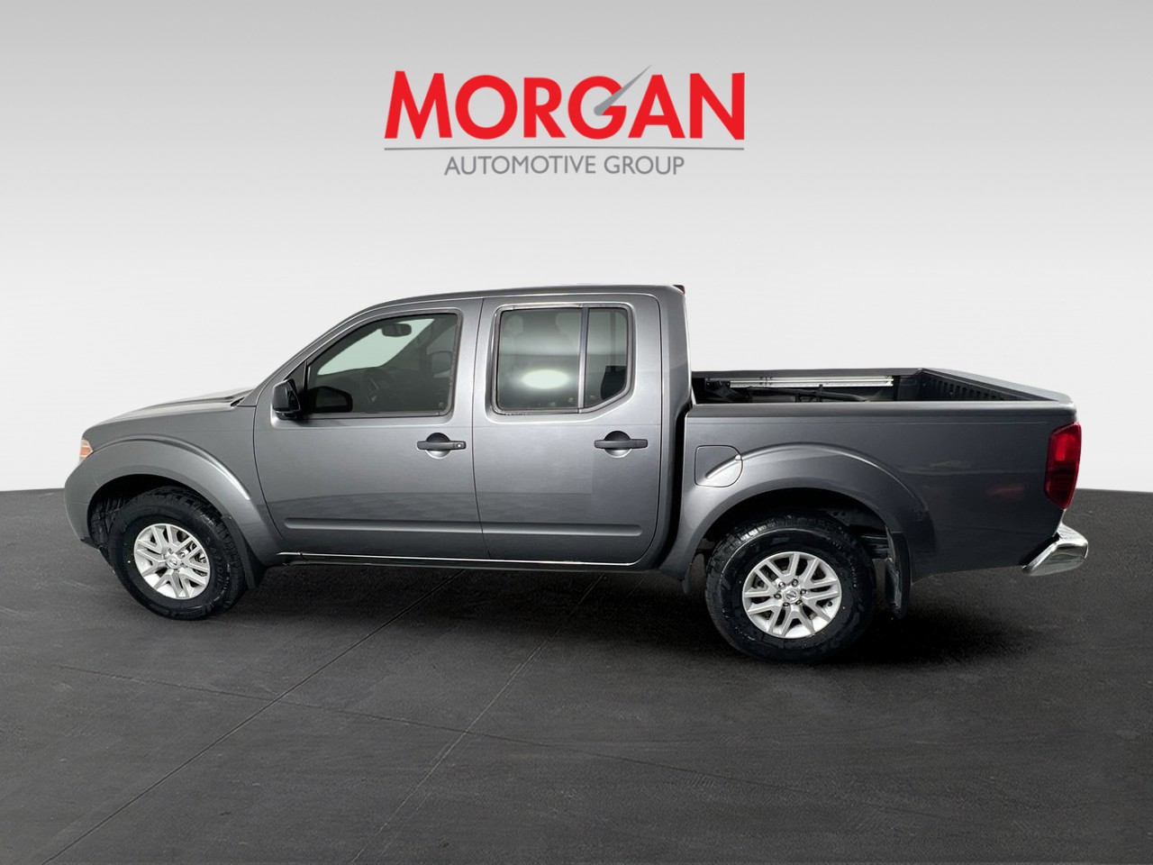 Used 2021 Gun Metallic Nissan SV image 6