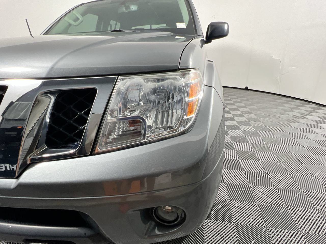 Used 2021 Gun Metallic Nissan SV image 9