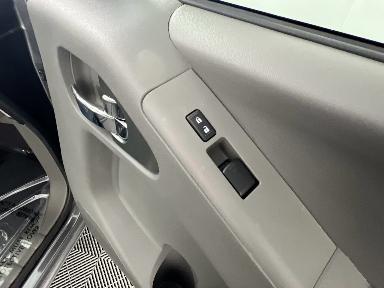 Used 2021 Gun Metallic Nissan SV image 28