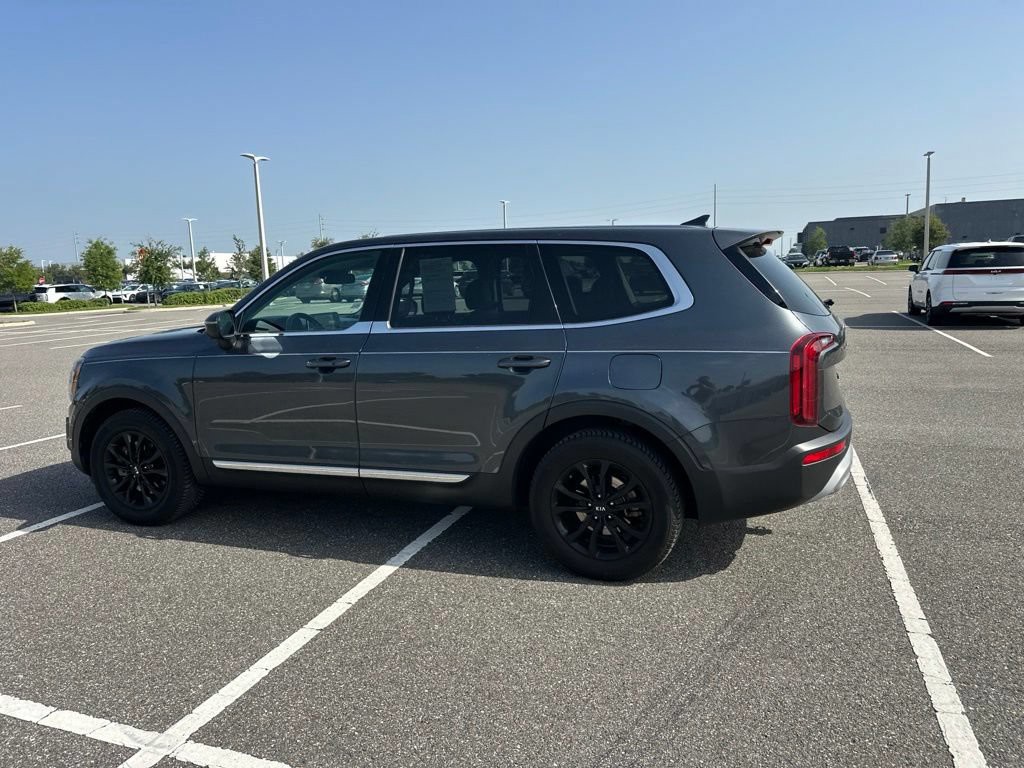 Used 2020 Gravity Grey Kia LX image 12