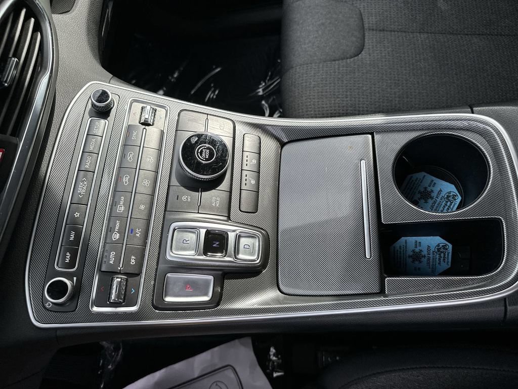 Used 2023 Portofino Gray Hyundai SEL image 21