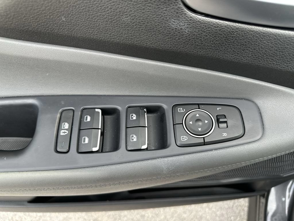 Used 2023 Portofino Gray Hyundai SEL image 15