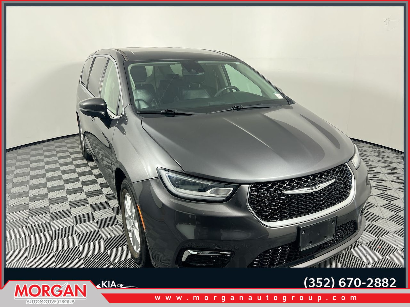 2023 Chrysler Pacifica Touring L