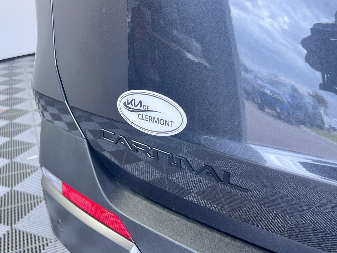 Certified Used 2025 Panthera Metal Kia SX Prestige image 5