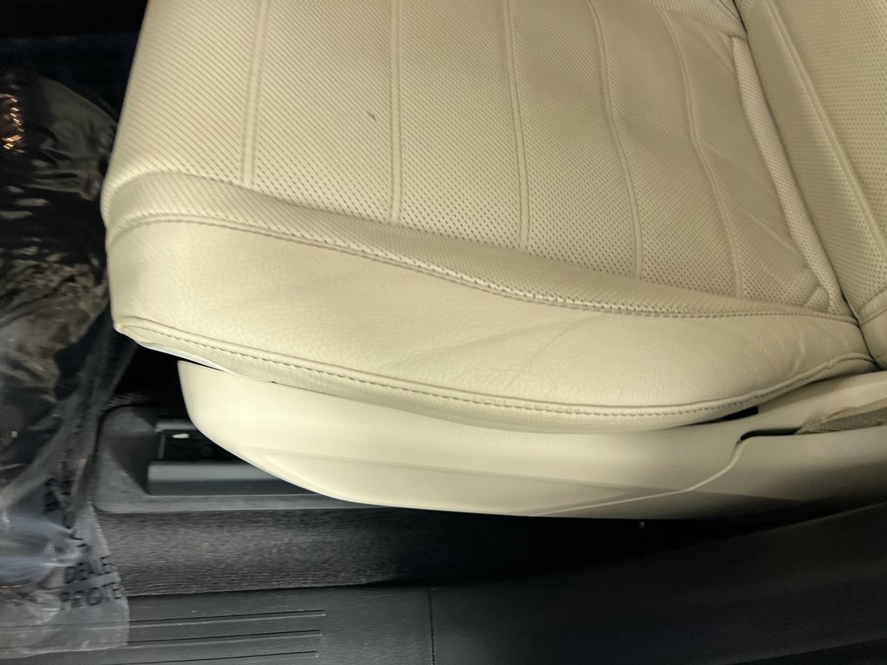 Used 2024 Polar White Mercedes-Benz GLS 450 image 13
