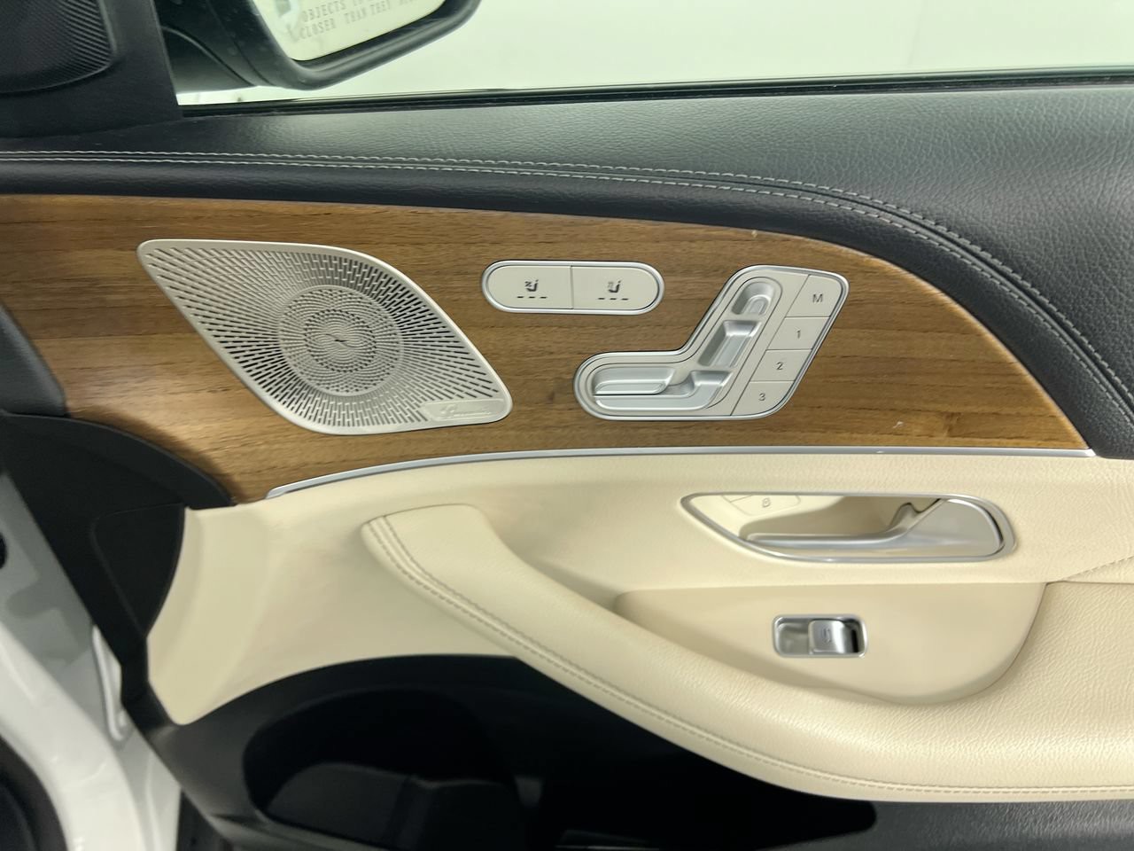 Used 2024 Polar White Mercedes-Benz GLS 450 image 30