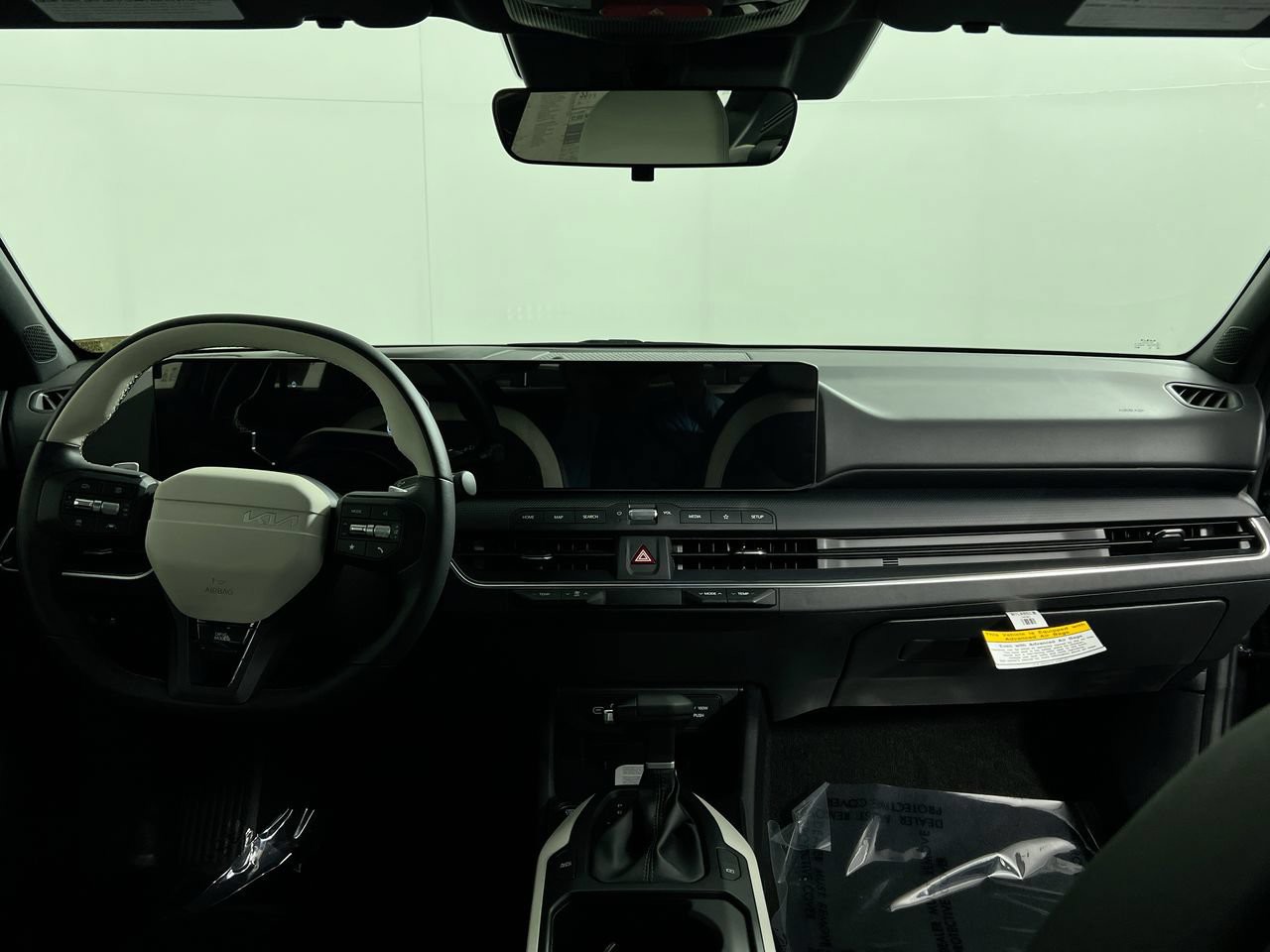 New 2026 Interstellar Gray Kia GT-Line image 31