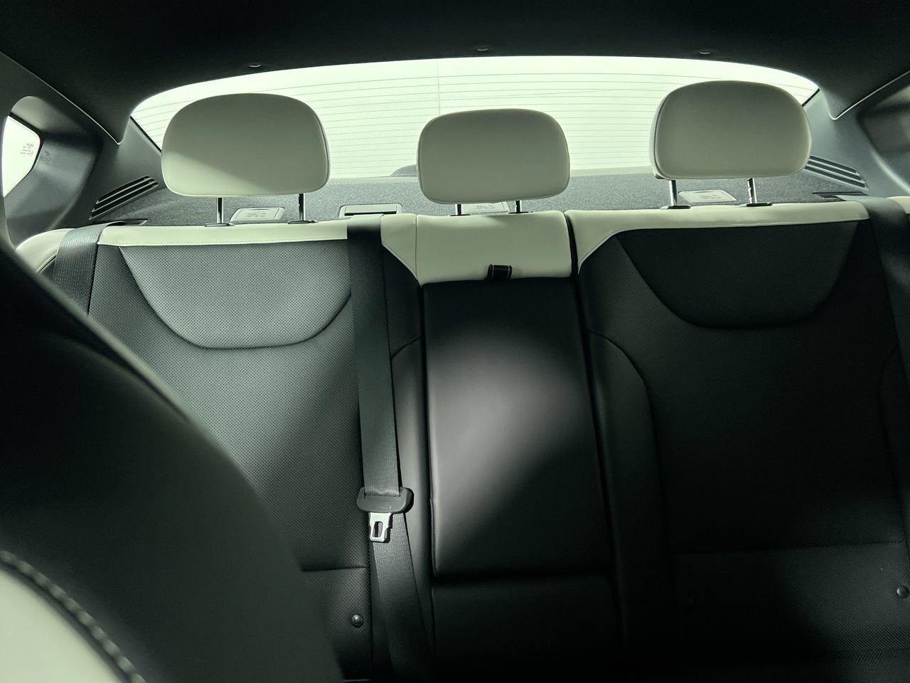 New 2026 Interstellar Gray Kia GT-Line image 34