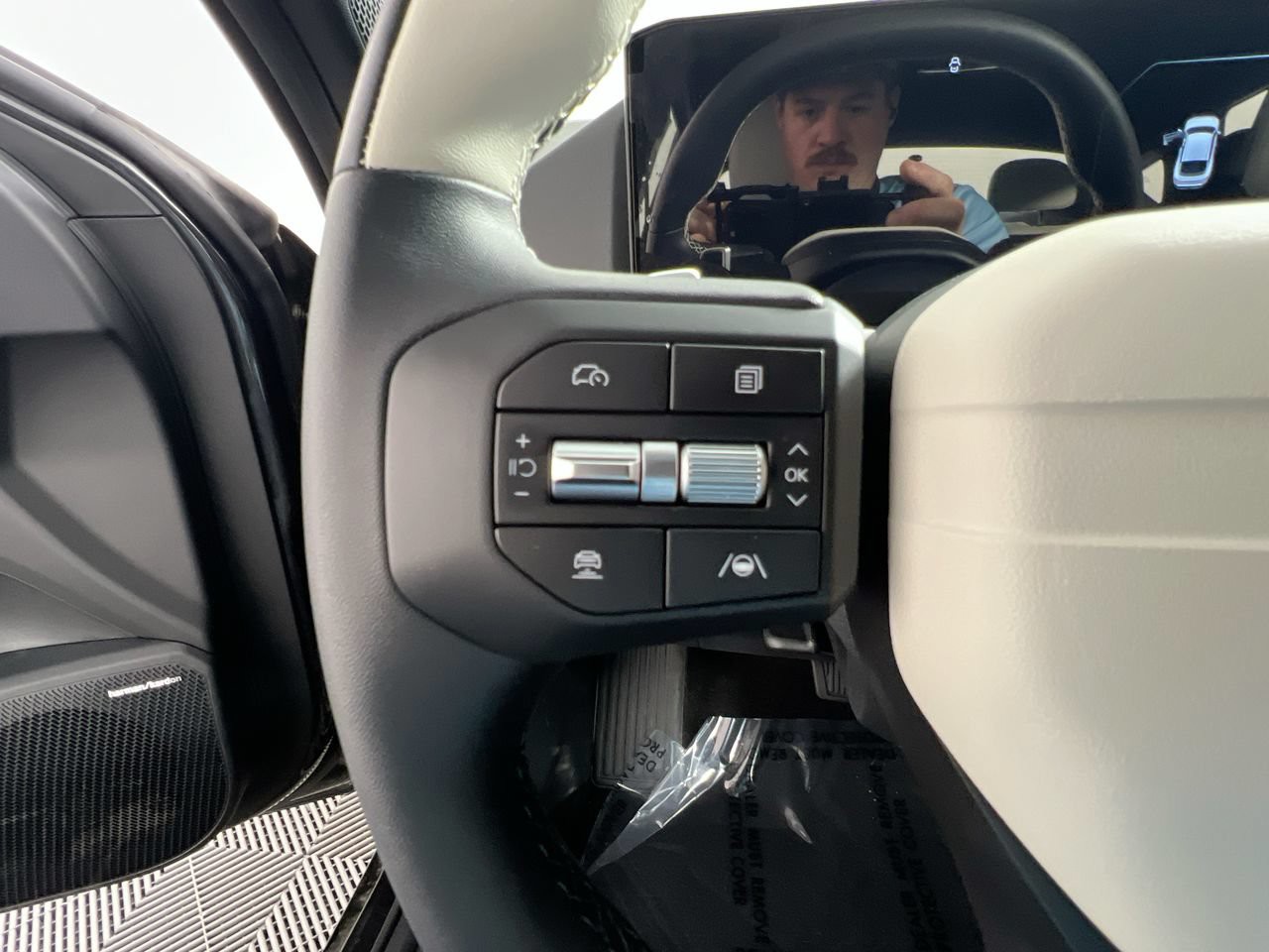 New 2026 Interstellar Gray Kia GT-Line image 18